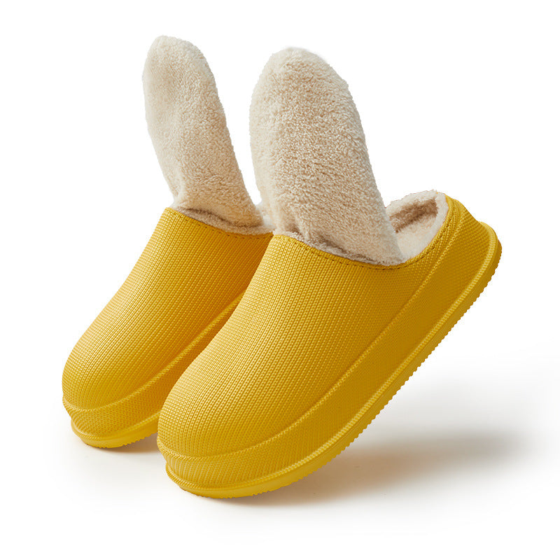 Komfortable unisex ullfôrede tøfler egnet for både innendørs og lette utendørsaktiviteter.