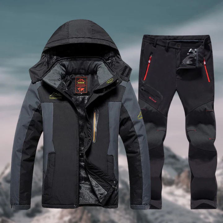 Menns værbestandige skidress for ski. Inkluderer jakke og bukser, perfekt som varmt snøtøy for vinterbruk.