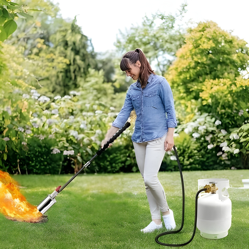 Allsidig flammebrenner for utendørs hagepleie; effektiv ugressfjerning og generell vedlikehold.