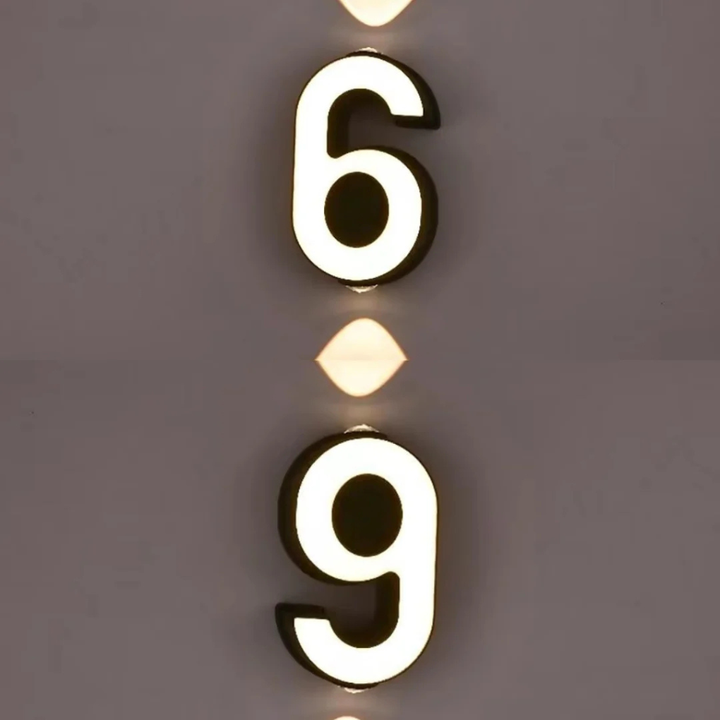 LED-tall for husfasade med moderne utseende. Tydelig adressebelysning og UV-beskyttet.