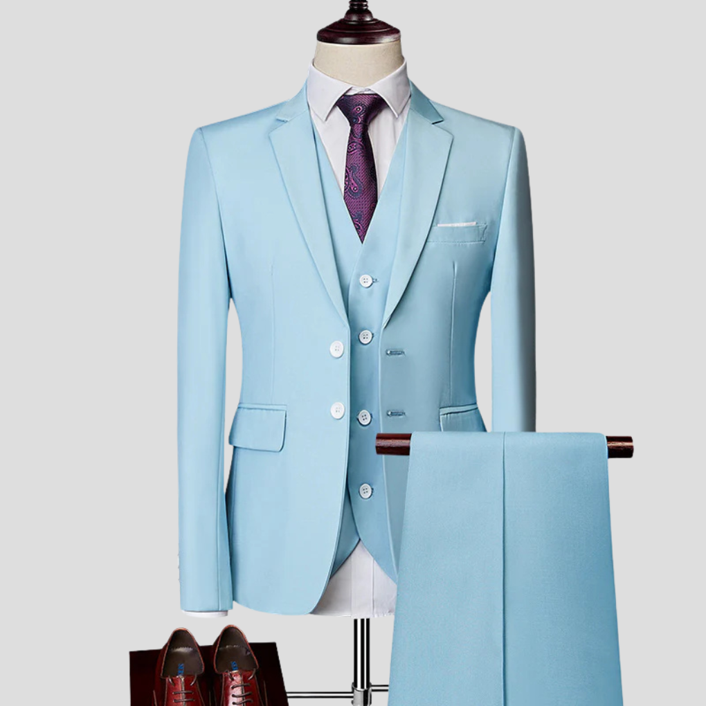 Menns elegante formelle dressett i klassisk snitt, perfekt for business og bryllup.