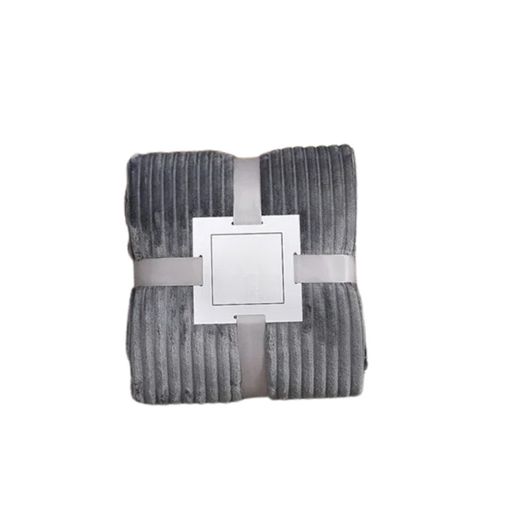 Pent brettet stripet flanellpledd, klar for bruk på seng eller sofa, myk polyesterkorallfleece.