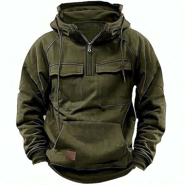 Grønn komfortabel herre hettegenser. Myk og varm vintergenser, perfekt for casual bruk og fritid. Moderne design.