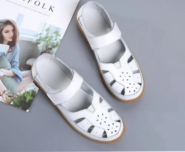 Versatile damesandaler med myke såler; perfekte elegante sommersko for kvinner, enten til strand eller bybruk.