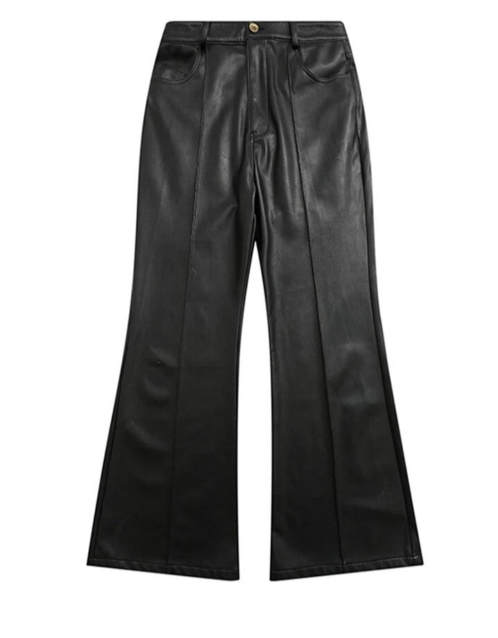 Elegant herrebukse i svart kunstskinn med lange bluss. Perfekt retro stil for moderne menn.