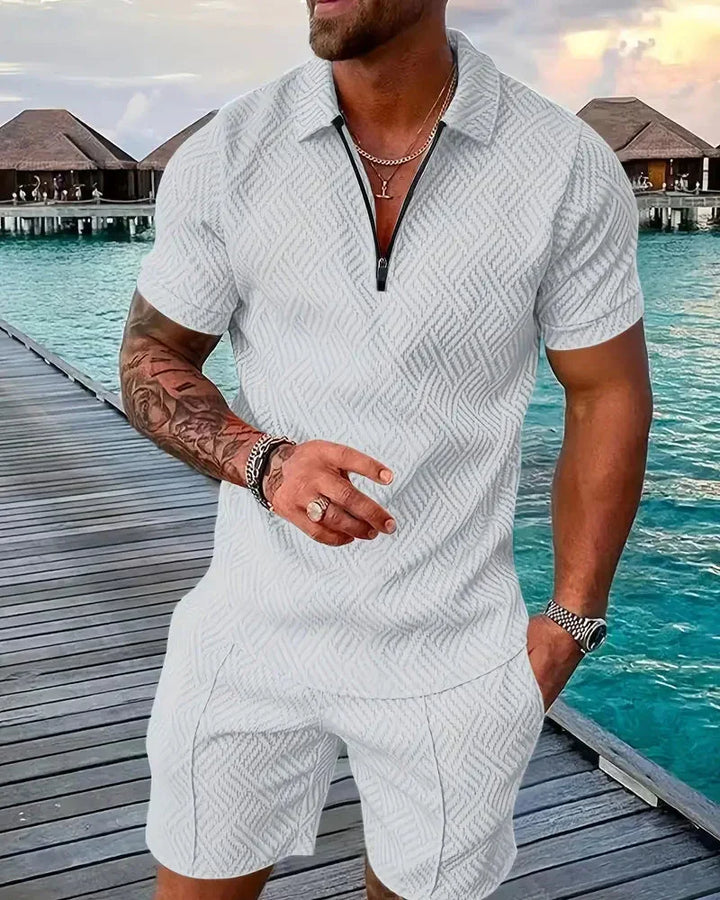 Herre sommer treningsdrakt: avslappet shortssett med glidelåskrage for en sporty, casual look.