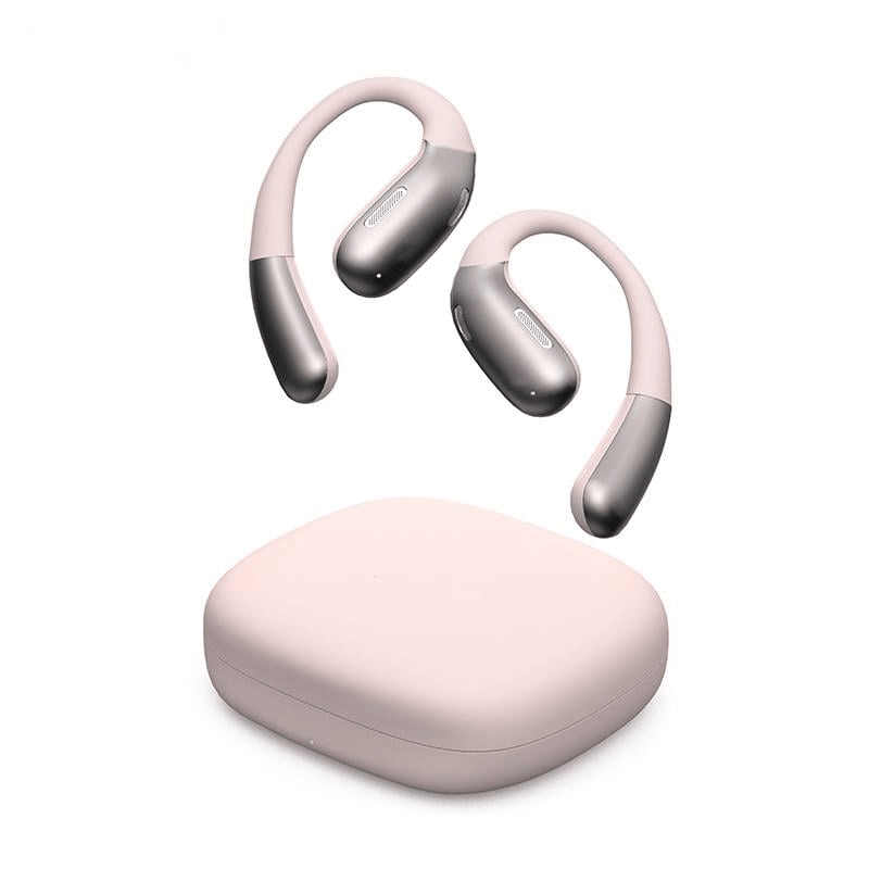 Person bruker ClearTalk Pro Bluetooth ørepropper under arbeid, fremhever komfort og klar lyd for produktivitet.