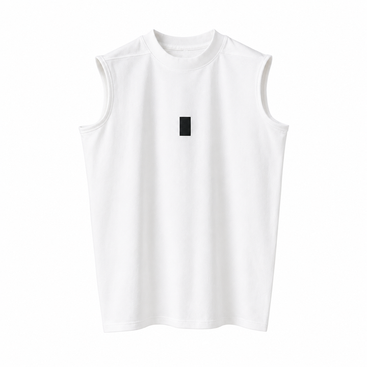 Stilig hvit herre tanktopp med bokstavtrykk. Perfekt ermeløs t-skjorte for fritid og sommerbruk.