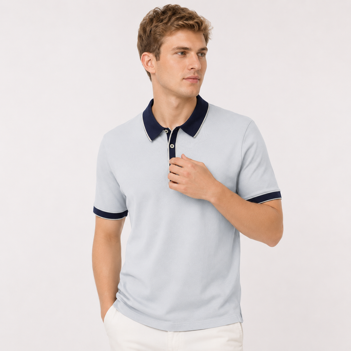 Herre strikket lyocell poloskjorte, lett og stilfull, perfekt for business casual og sommerbruk.