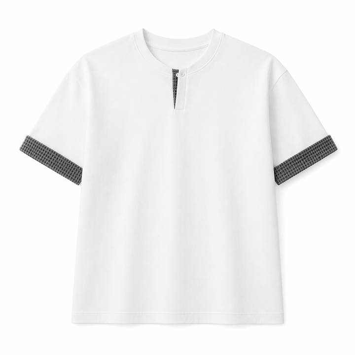 Casual herre t-skjorte, Henley-design, med elegante rutete detaljer. Løs passform for en trendsettende hverdag.