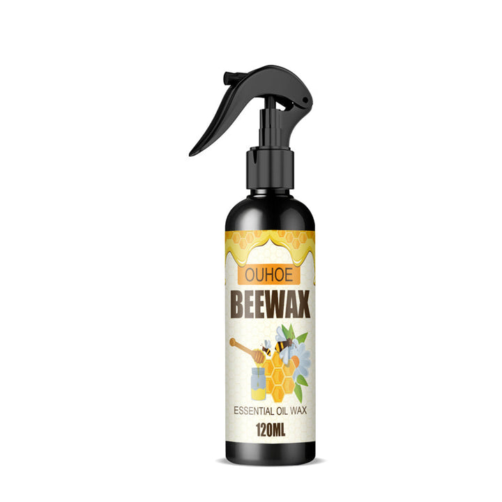 Detaljert bilde av en blank treoverflate behandlet med naturlig bivoksspray. Gir langvarig glans og beskyttelse.
