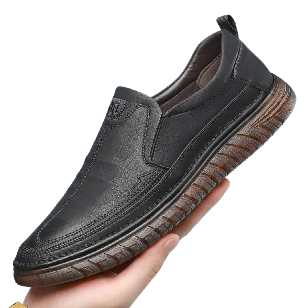 Håndlagde komfort loafers for menn. Klassiske slip-on herresko, elegante og behagelige.