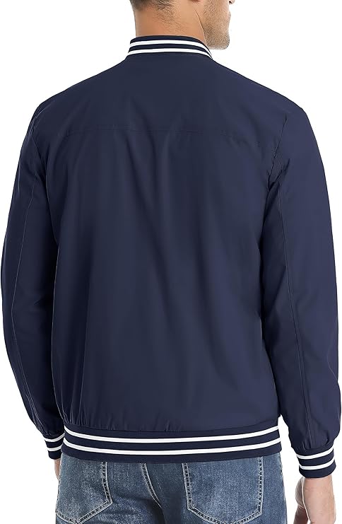Allsidig menns glidelåsjakke, ideell som vår- og høstjakke i slimfit bomberstil for motebevisste.