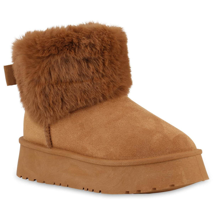 Beige fluffy damestøvler, myke og varme for vinteren. Komfortable hverdagsstøvler med stil og sklisikker såle.