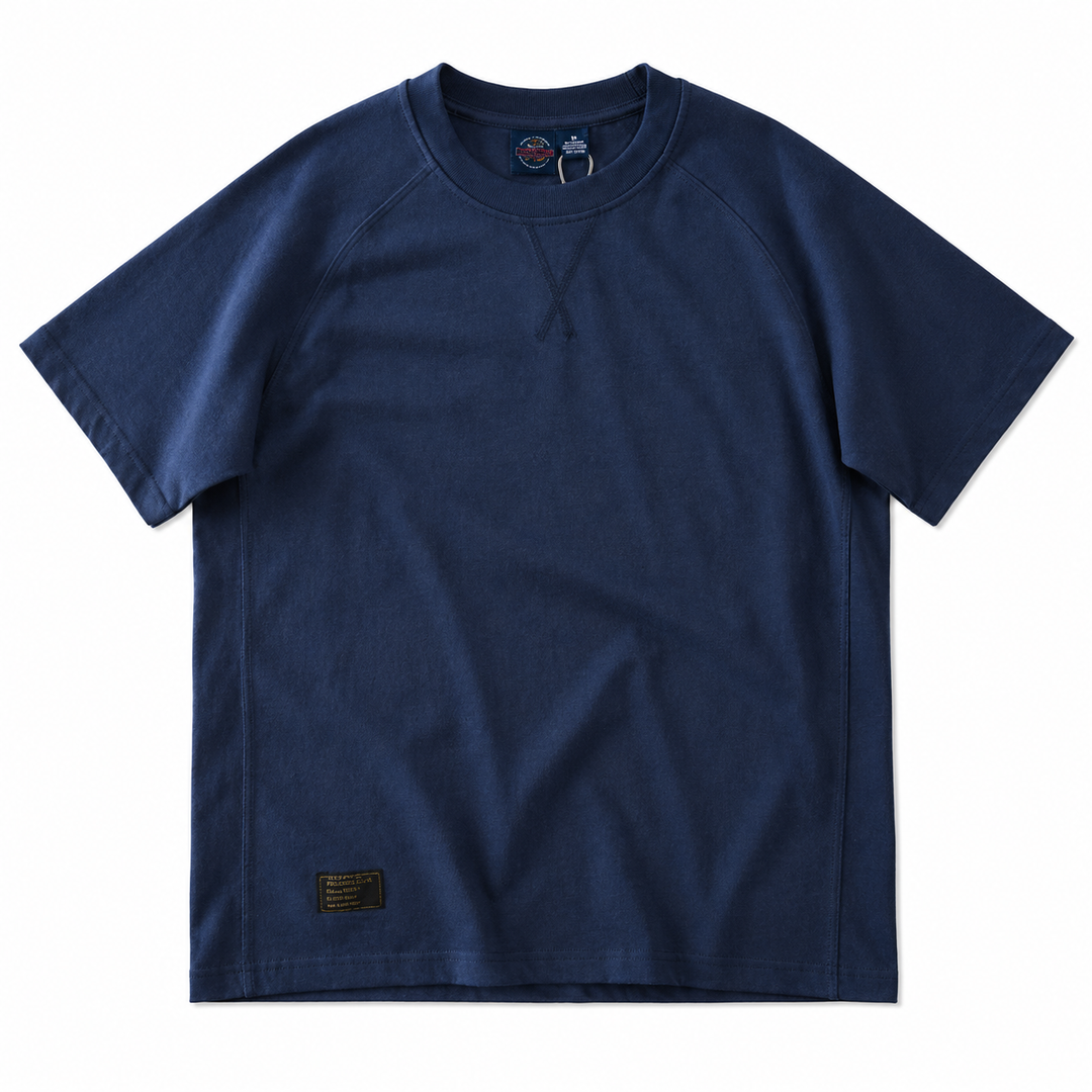Hvit herre t-skjorte i vasket bomull, 280g premium kvalitet. Løs passform, vintage og casual stil.