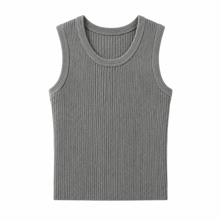 Sporty herre slim fit tank top i svart. Ermeløs treningsvest for gym, fitness og sommerbruk.