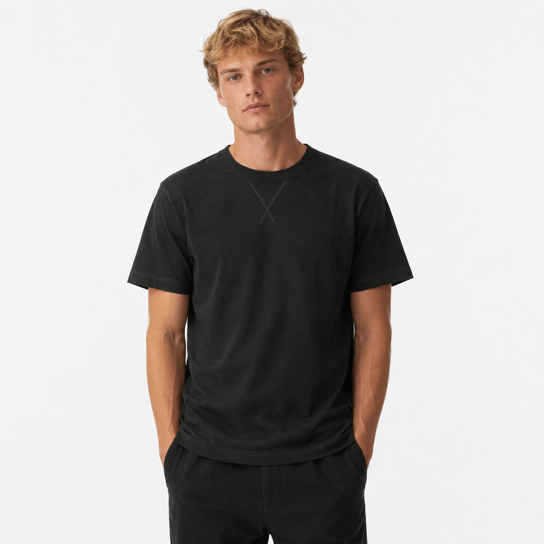 Herre t-skjorte i kraftig slub bomull. Premium vintage stil for avslappet hverdagsbruk. Holdbar kvalitet.