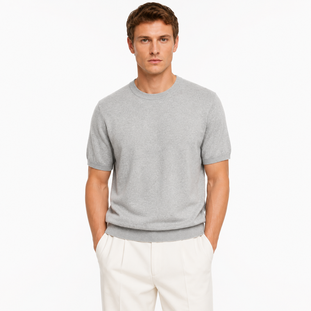 Strikket herre T-skjorte, ullblanding for komfort, rund hals, flott for en business casual garderobe.
