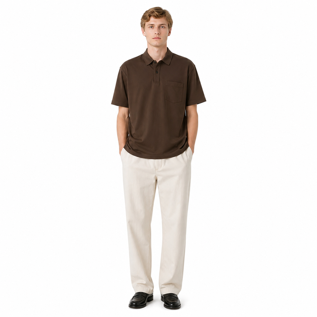 Kvalitet herre polo t-skjorte i 100% bomull, ideell for en stilren og komfortabel look.