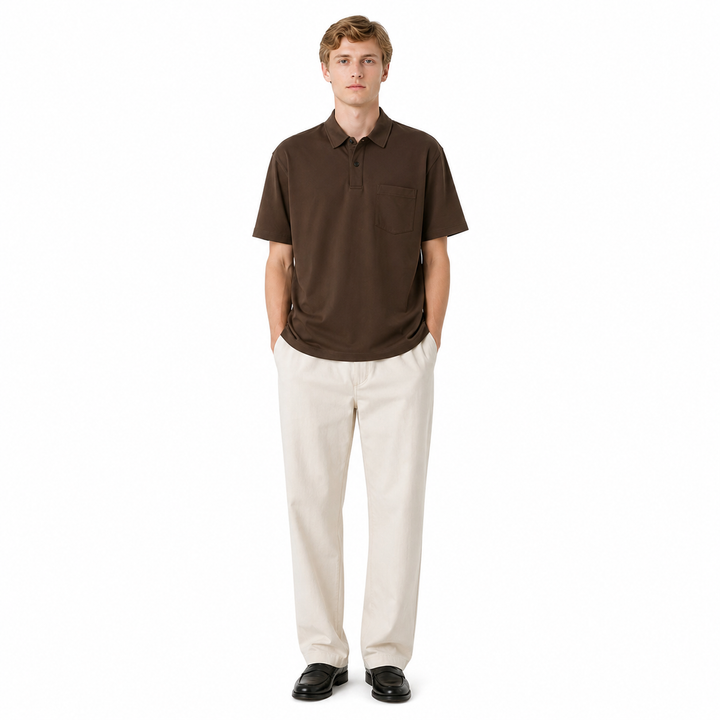 Kvalitet herre polo t-skjorte i 100% bomull, ideell for en stilren og komfortabel look.