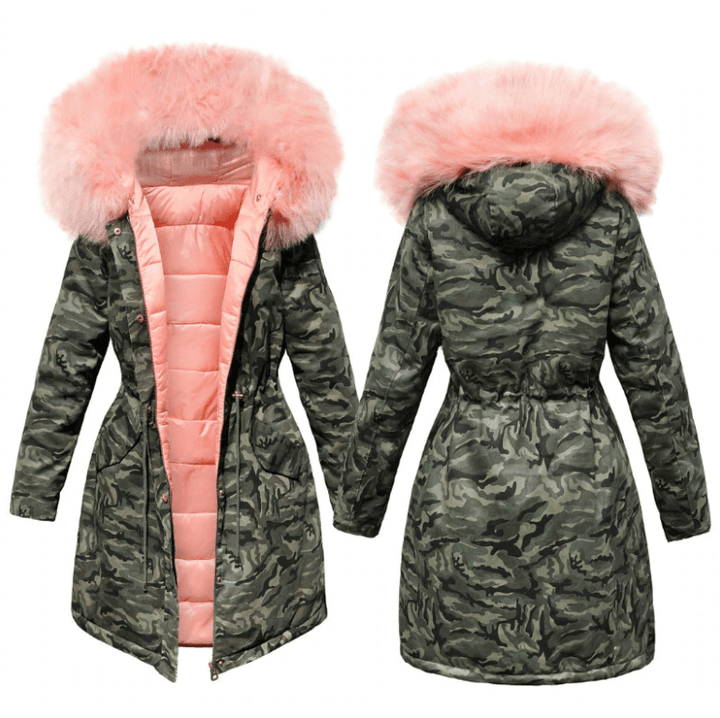 Motebevisst kamuflasjeparkas for dame, en trendy og varm kvinnefrakk for vintermote.