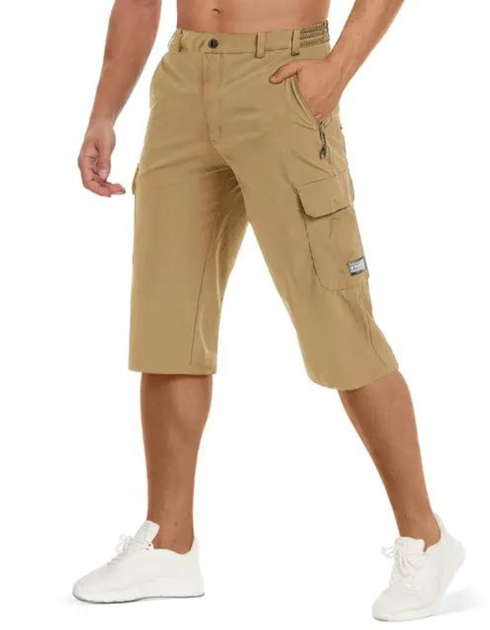 Menns taktiske utendørsshorts. Hurtigtørkende turshorts for herre med mange lommer.