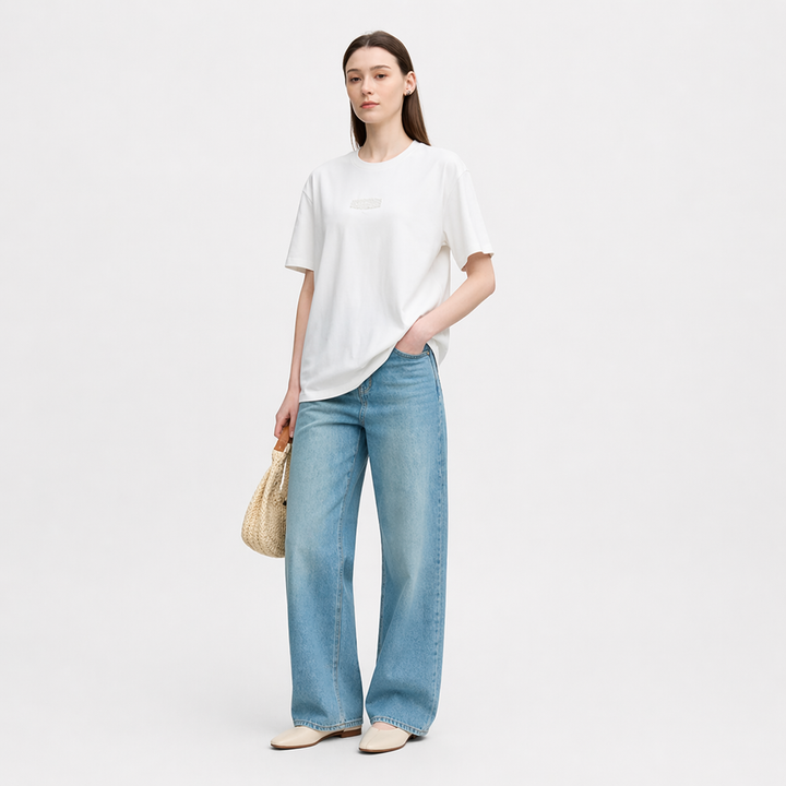 Dame skjorte i bomull med løs passform, komfortabel drop shoulder, ideell for en moderne hverdag og sommer.