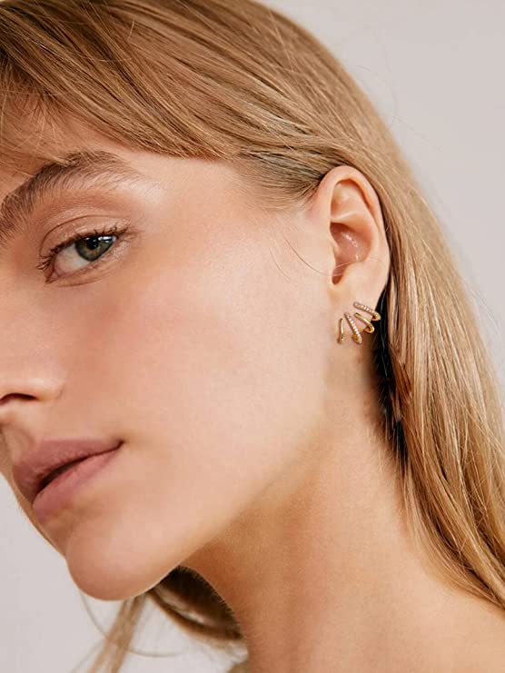 Kvinner's glitrende klør-design zirkon øredobber, smart piercingillusjon i gull.
