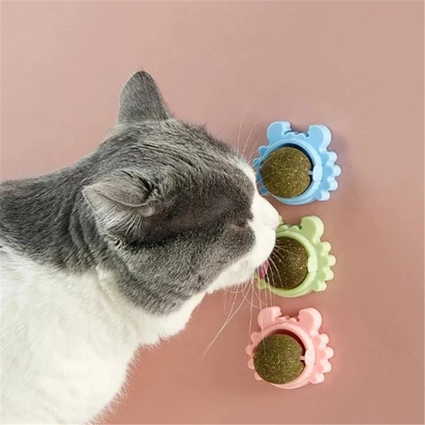 Søt krabbeformet katteleke med spinnende kattemynteball, gir timevis med moro og mental stimulering.
