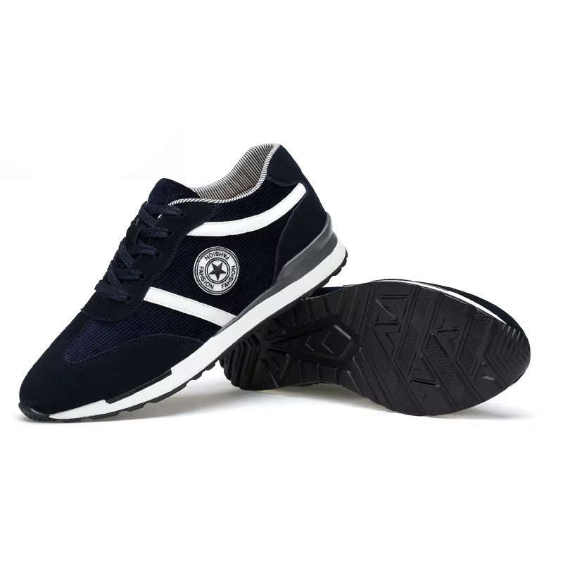 Menns løftesko med 8 cm skjult høydeøkning. Disse pustende sneakers gir komfort og stil for hverdag.