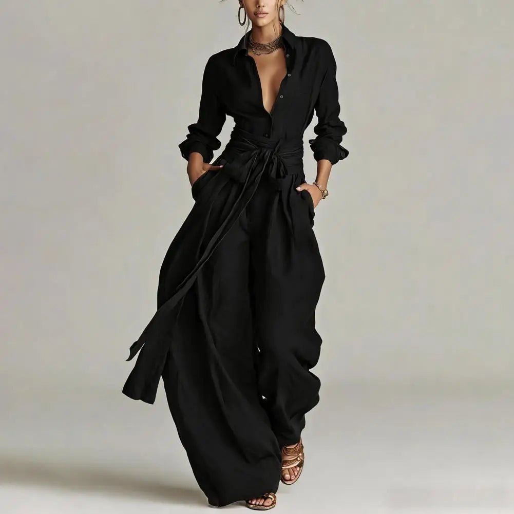Svart co-ord sett med skjorte & vide bukser. Elegant fritidsklær for dame, perfekt for både sommer & fritid.