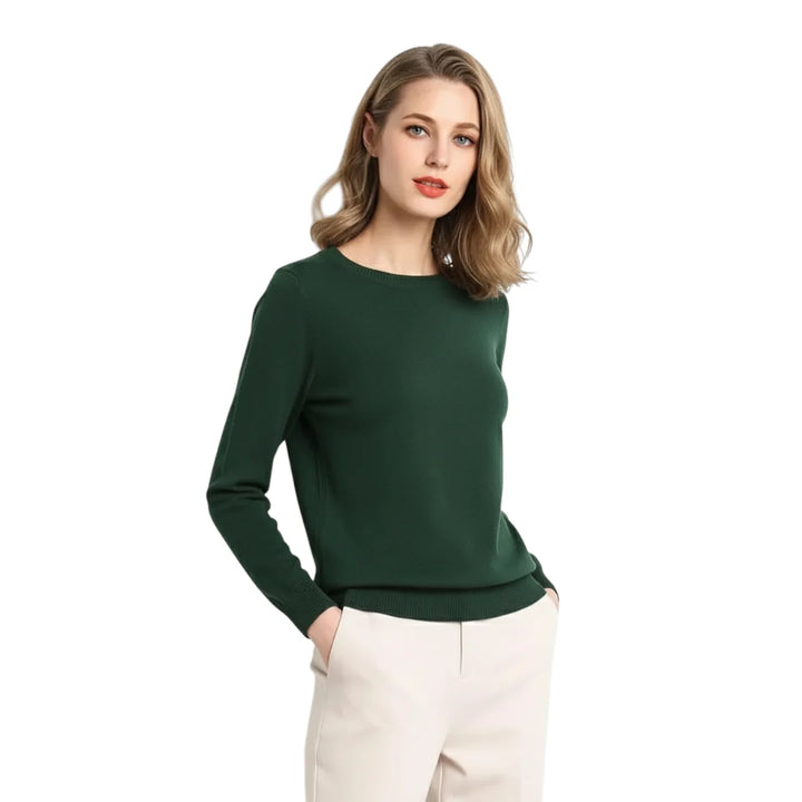 Myk og varm høstgenser dame, O-hals design, ensfarget og koselig.