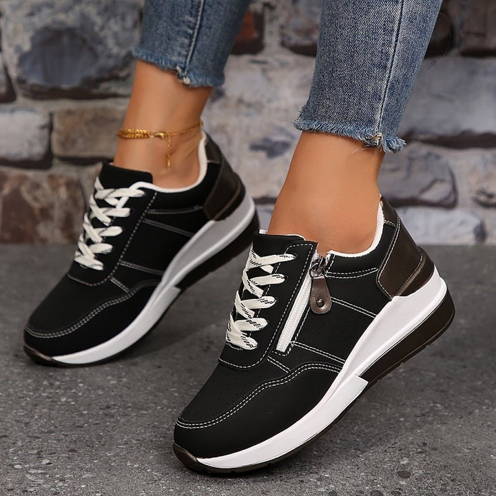 Komfortable ortopediske sneakers for kvinner med snøring. Perfekt fritidssko for god demping og fotstøtte.