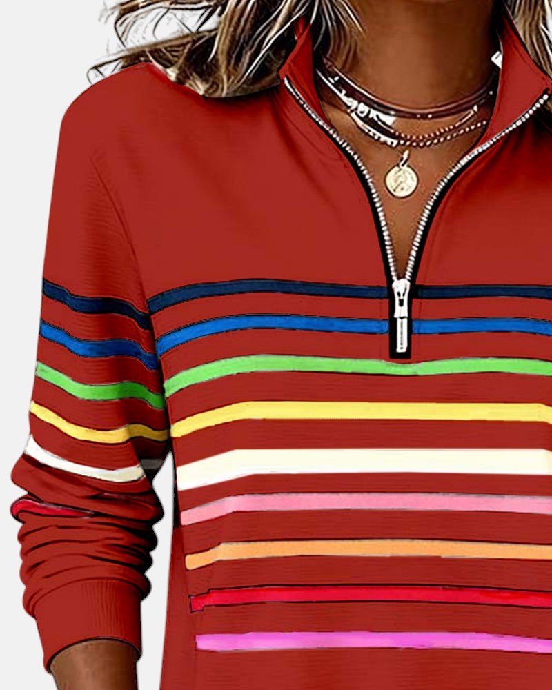 Mote sweatshirt for kvinner, fargerike striper, glidelås og komfortabel passform.