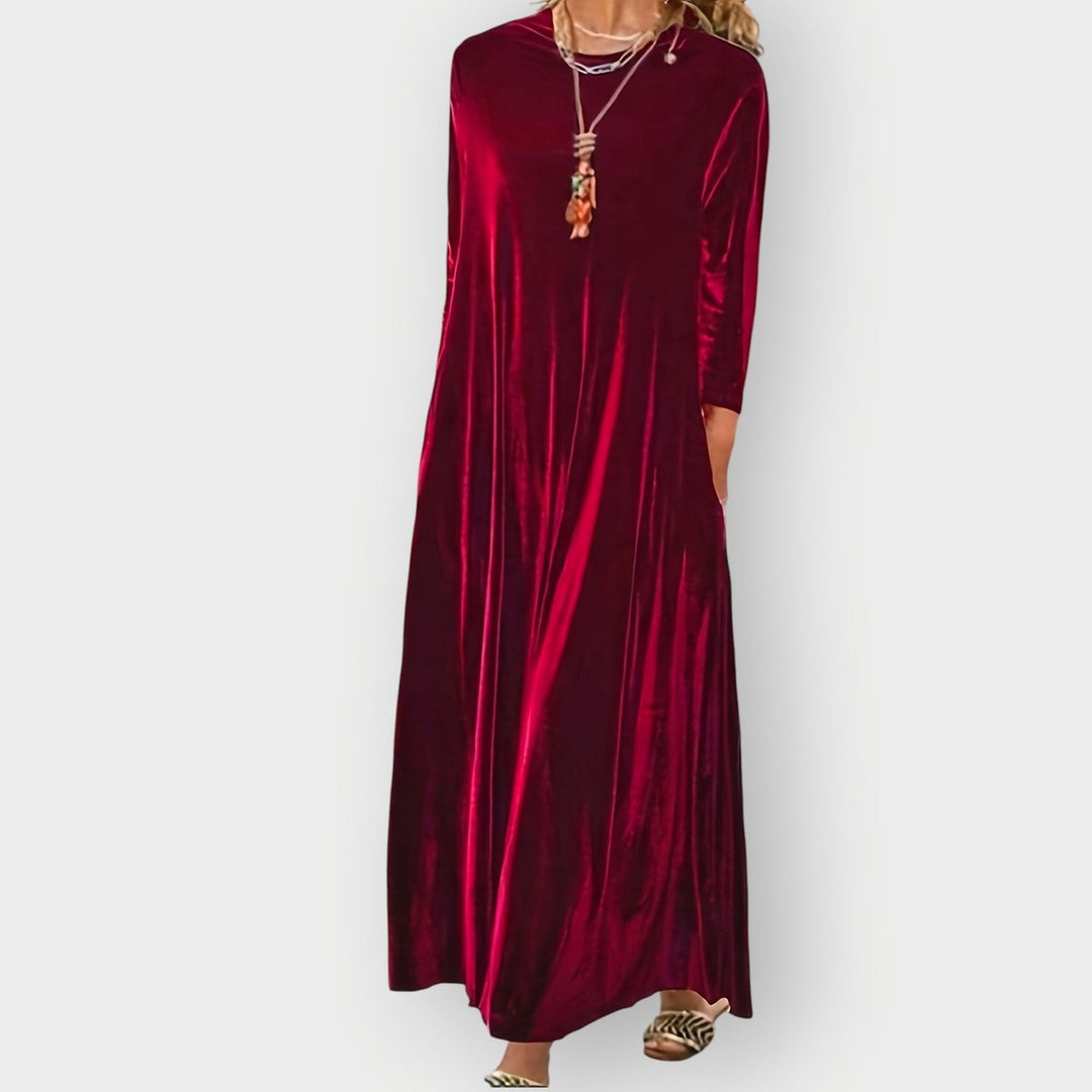 Langermet fløyels maksikjole for dame, elegant aftenkjole. Myk og behagelig festkjole for formelle anledninger.