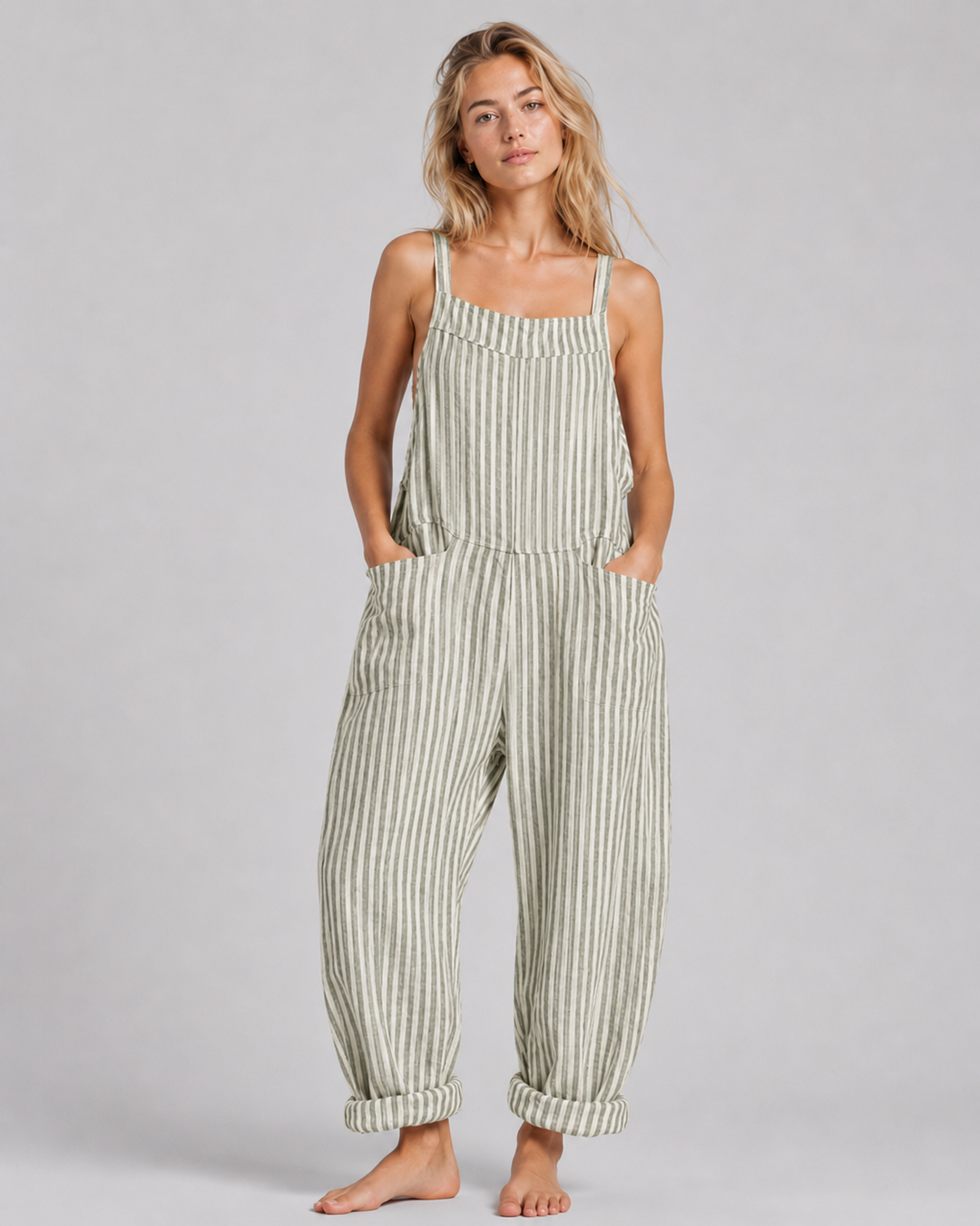 Damejumpsuit i oversize modell, myk og pustende, flott for en casual, elegant look.