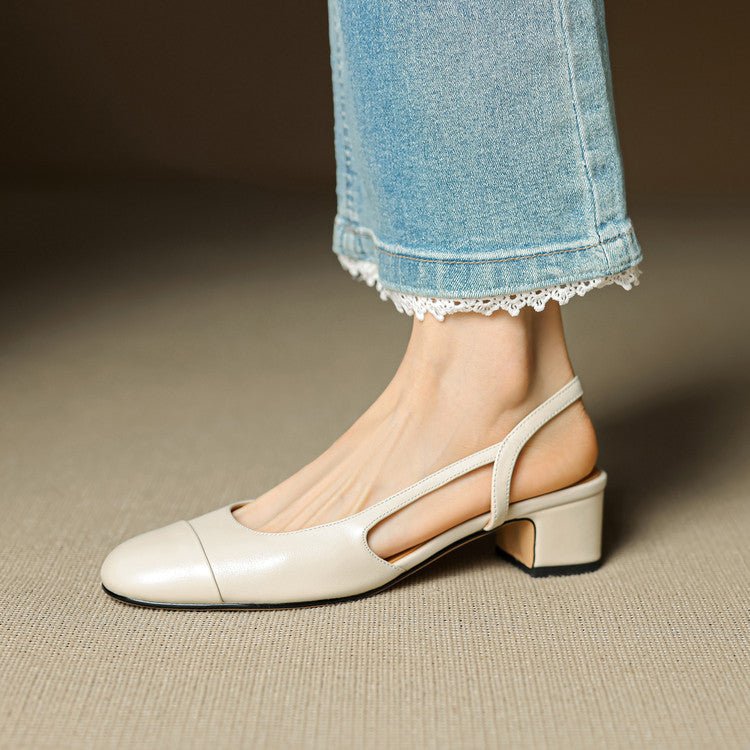Hvite slingback pumps for brud eller sommerfest, med elegant mandeltå og lav blokkhæl.