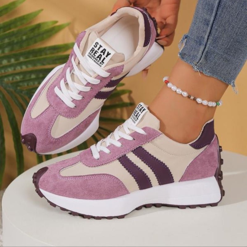Kvinnenes retro plattform sneakers, chunky såle, snøring, perfekte for en trendy hverdagslook.