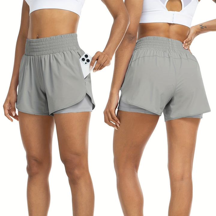 Dame yogashorts med høy midje, hurtigtørkende stoff for komfortabel trening og yoga. Aktivtøy for fleksibilitet.