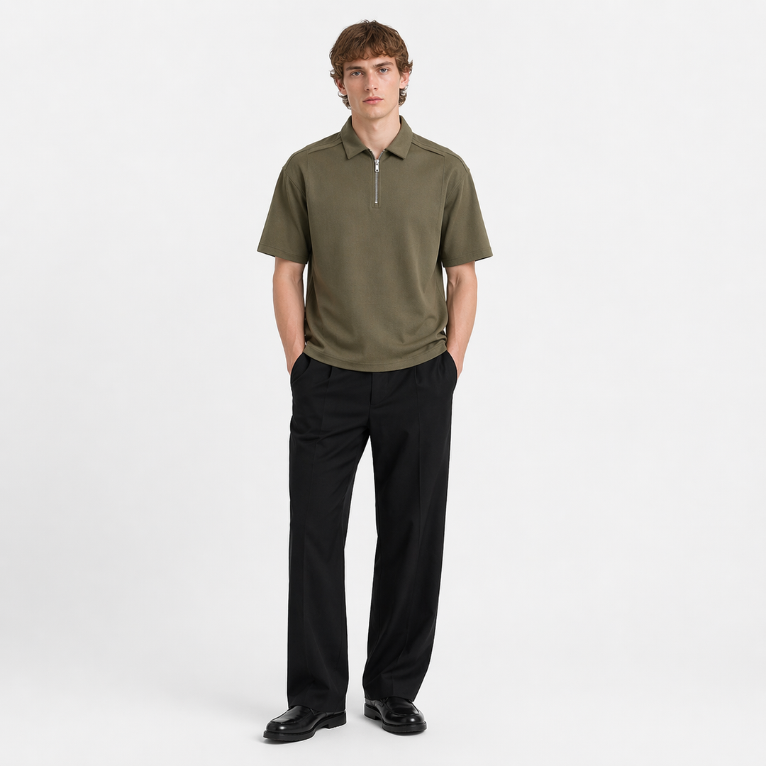 Herre half-zip poloskjorte i 210g premium bomull, en komfortabel og stilig tillegg til herremote.