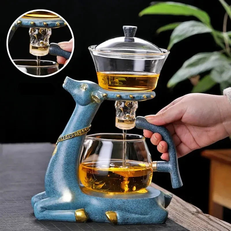 Elegant glass tekanne med hjorte design. Unik te infuser og tebrygger for hjem og kjøkken.