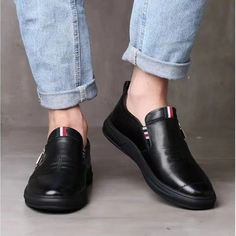 Moderne pustende slip-on loafers for menn; maksimal komfort og uanstrengt stil for hverdagen.