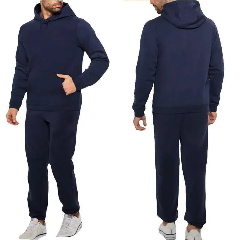 Komplett herre treningsdress sett. Hettegenser og joggebukse for optimal ytelse og sporty stil.