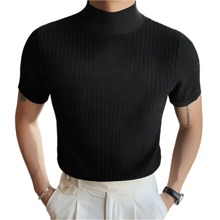Herre t-skjorte med høy hals og slim fit, perfekt for streetwear. Komfortabelt baseplagg.