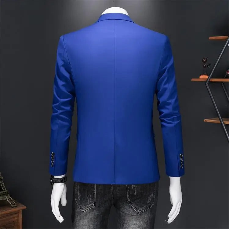 Menns business blazer med fokus på stil og komfort, ideell for kontor og sosiale arrangementer.