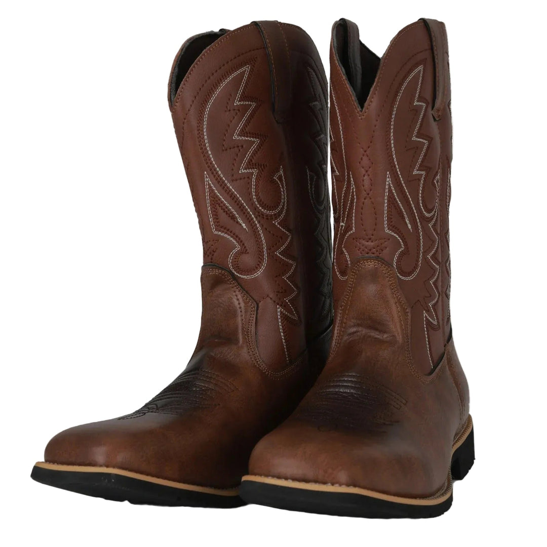 Robuste brune cowboystøvler for menn. Tidløs westernstil, komfortabel slip-on hverdagssko med firkantet tå.