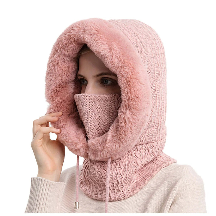Komplett vintersett for kvinner: balaclava, lue og halvarmer i ett design.