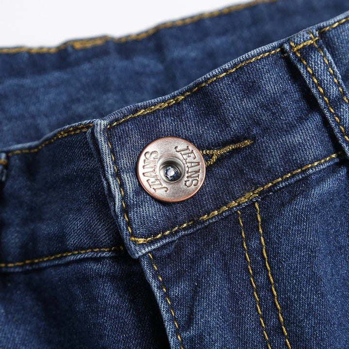 Allsidige skinny jeans med rifter, perfekt for streetwear, casual bruk og trendy herremote.