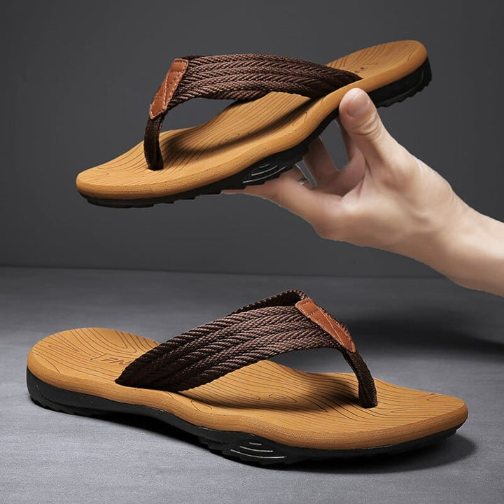 Pustende unisex sommersandaler, ideelle for fotsykdommer og daglig bruk.