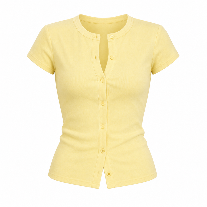 Enkel, stilren dame t-skjorte med kortermede ermer og klassisk rund hals. Slim fit for allsidig bruk.